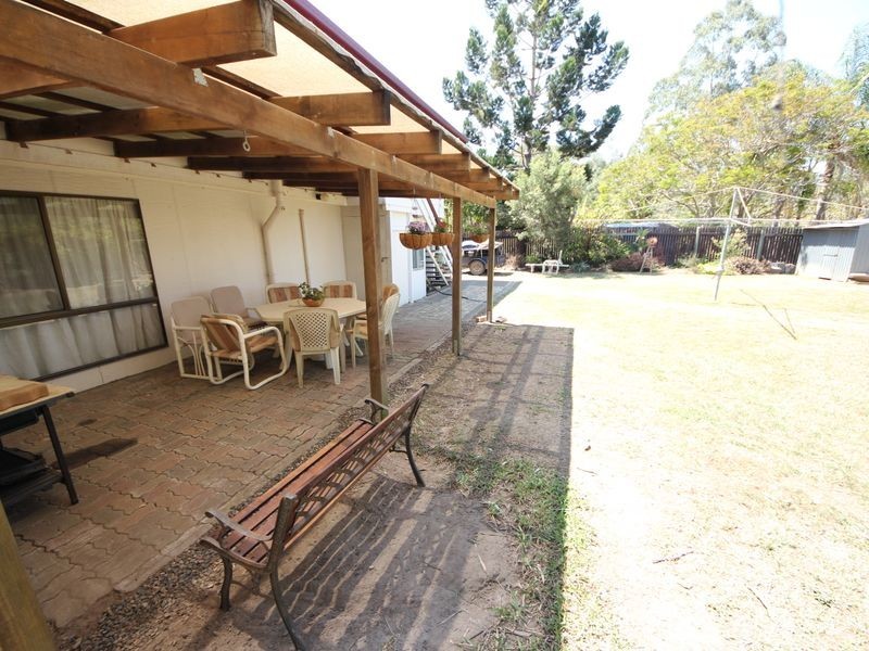 28 Alexander Ave, Kallangur QLD 4503