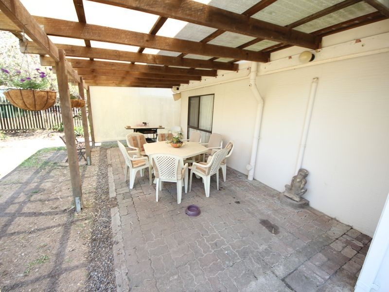 28 Alexander Ave, Kallangur QLD 4503