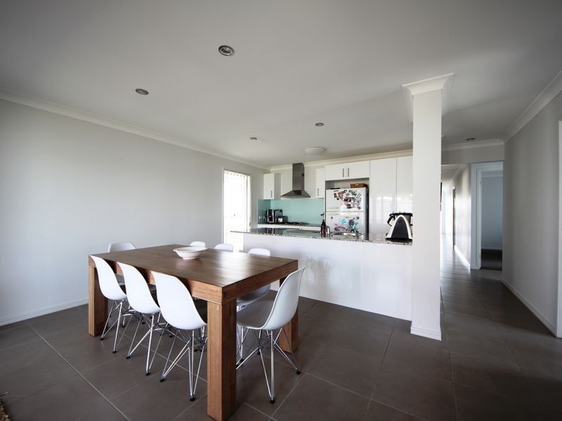 North Lakes QLD 4509