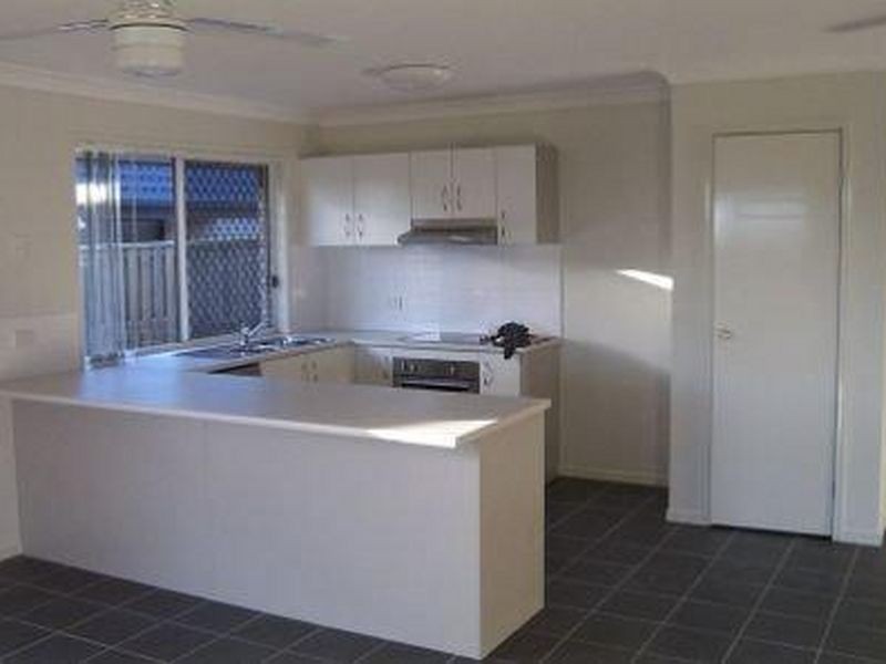 6 Sunstone Circuit, Mango Hill QLD 4509