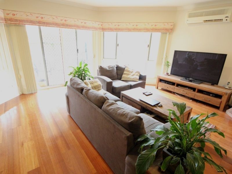 45 Warrego Crescent, Murrumba Downs QLD 4503