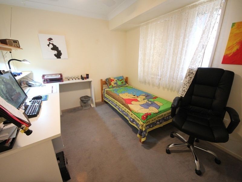 17 Donnelly Drive, Kallangur QLD 4503