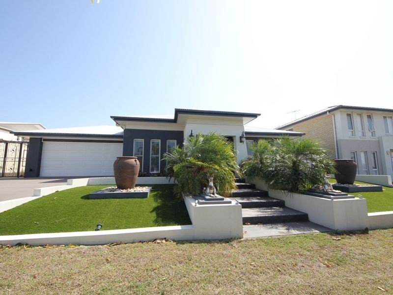 14 Baybreeze Crescent, Murrumba Downs QLD 4503