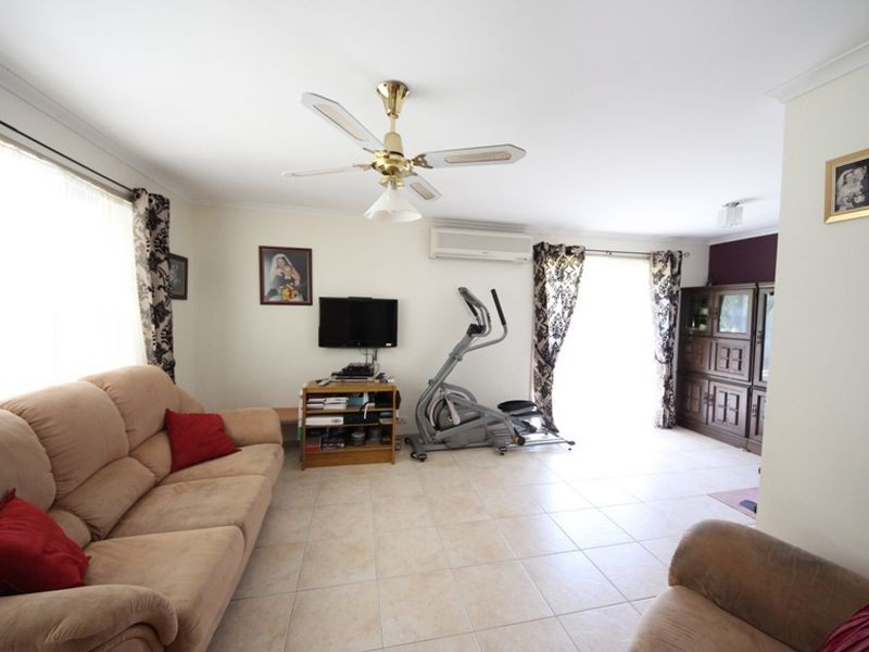 23 Burrumbeet Street, Petrie QLD 4502