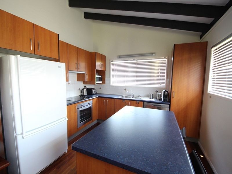 4 Loowa Street, Kallangur QLD 4503