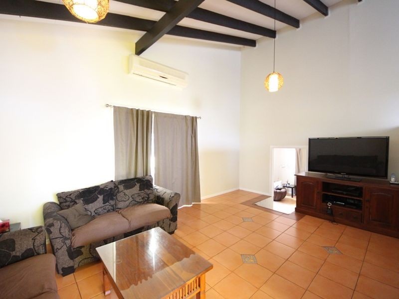 4 Loowa Street, Kallangur QLD 4503