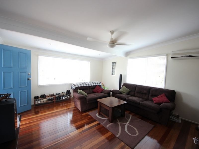 2 Bridgeman Street, Kallangur QLD 4503