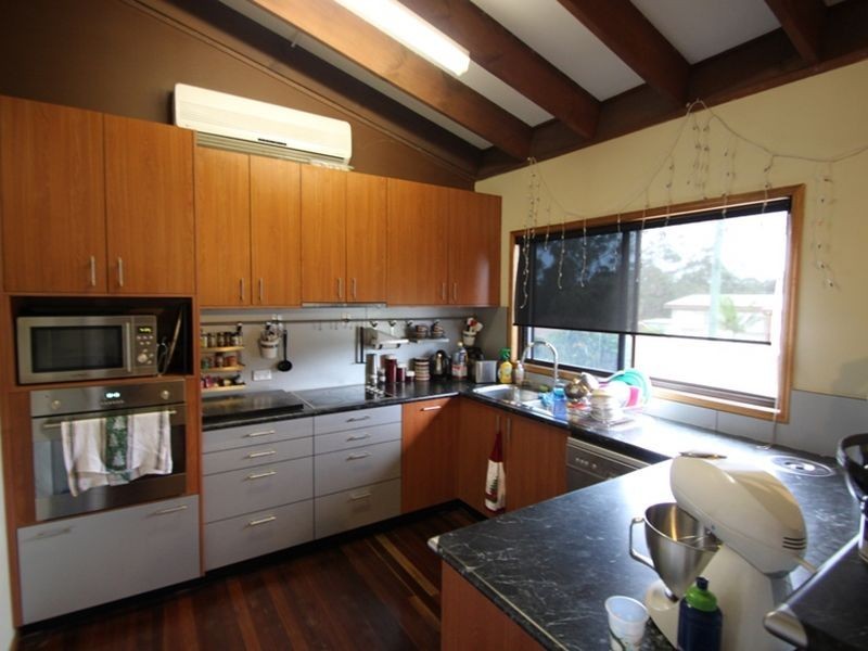 6 Minstrel Street, Kallangur QLD 4503