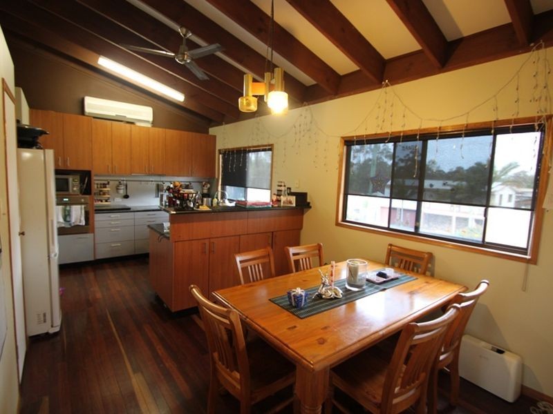 6 Minstrel Street, Kallangur QLD 4503