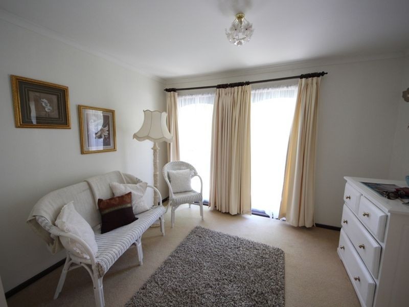 17 Killara Crescent, Petrie QLD 4502