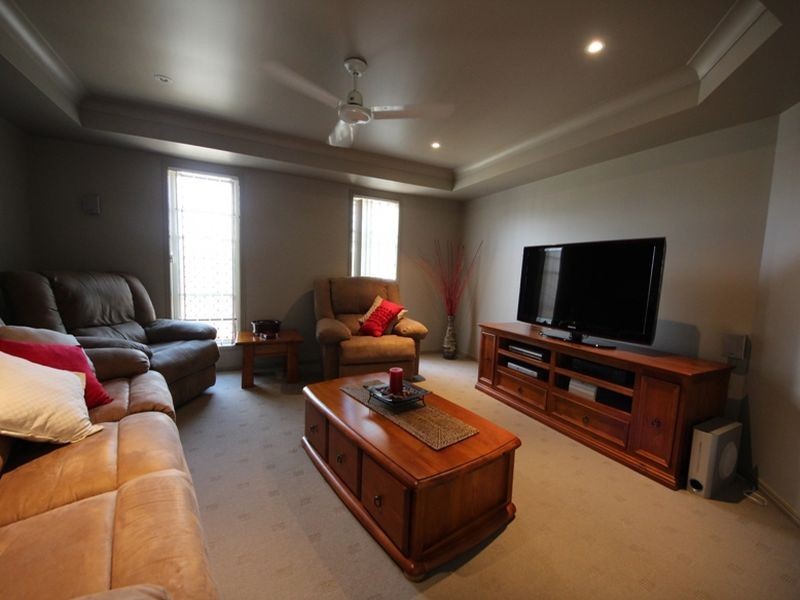 1 Parkview Lane, Murrumba Downs QLD 4503