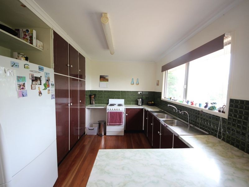 17 Loowa Street, Kallangur QLD 4503