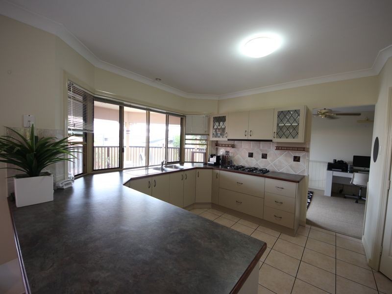 9 McCallum Street, North Lakes QLD 4509