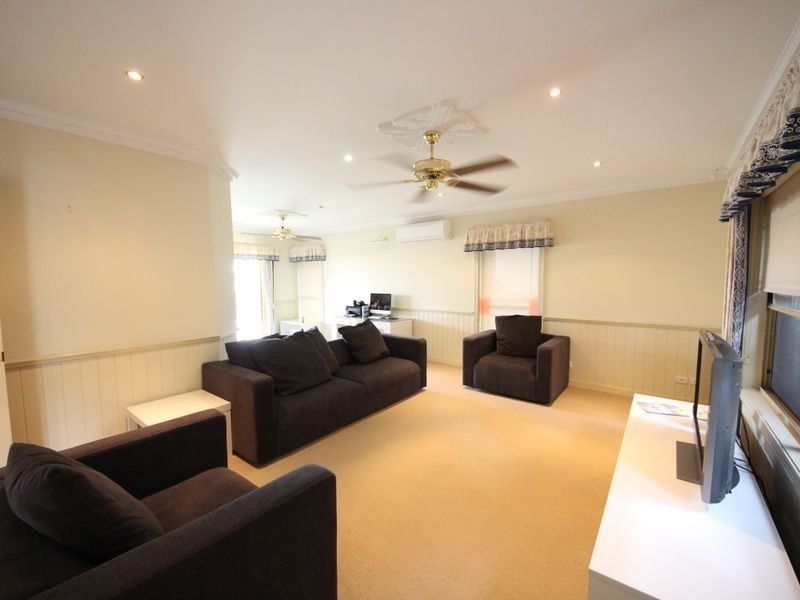 9 McCallum Street, North Lakes QLD 4509