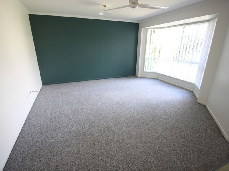 10 Emperor Court, Kallangur QLD 4503