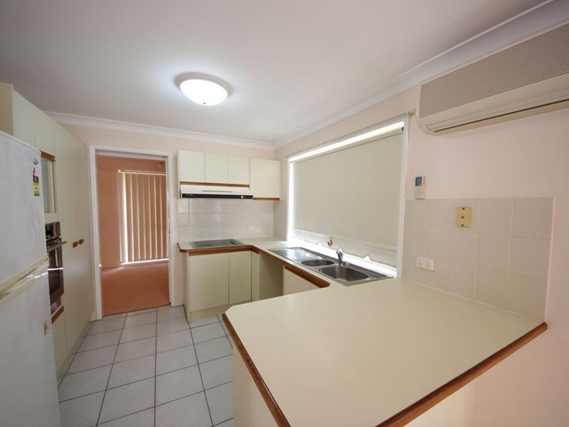 86 Allison Drive, Kallangur QLD 4503