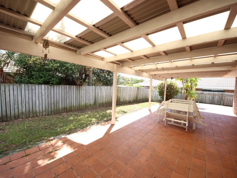 86 Allison Drive, Kallangur QLD 4503