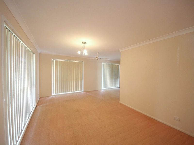 86 Allison Drive, Kallangur QLD 4503