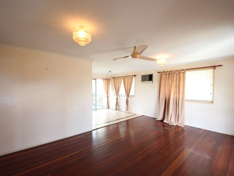 25 Lintone Street, Kallangur QLD 4503