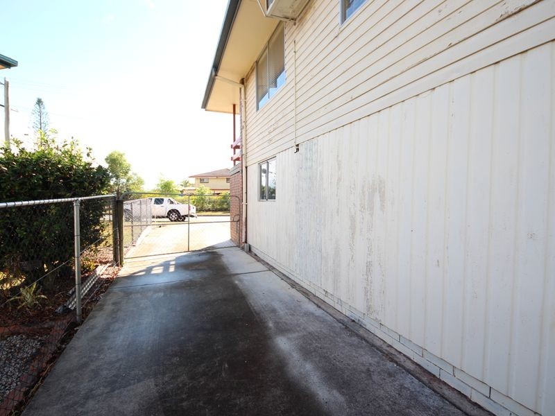 25 Lintone Street, Kallangur QLD 4503