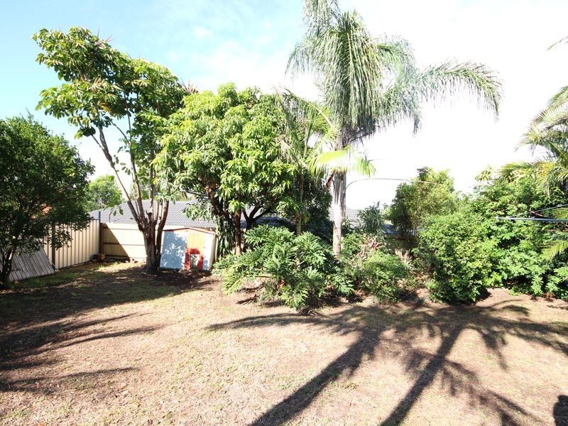 25 Lintone Street, Kallangur QLD 4503