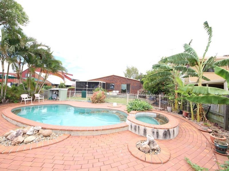 84 Learmonth Street, Strathpine QLD 4500