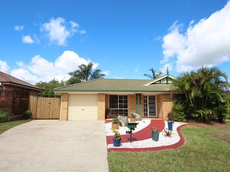 4 Burnett Drive, Murrumba Downs QLD 4503