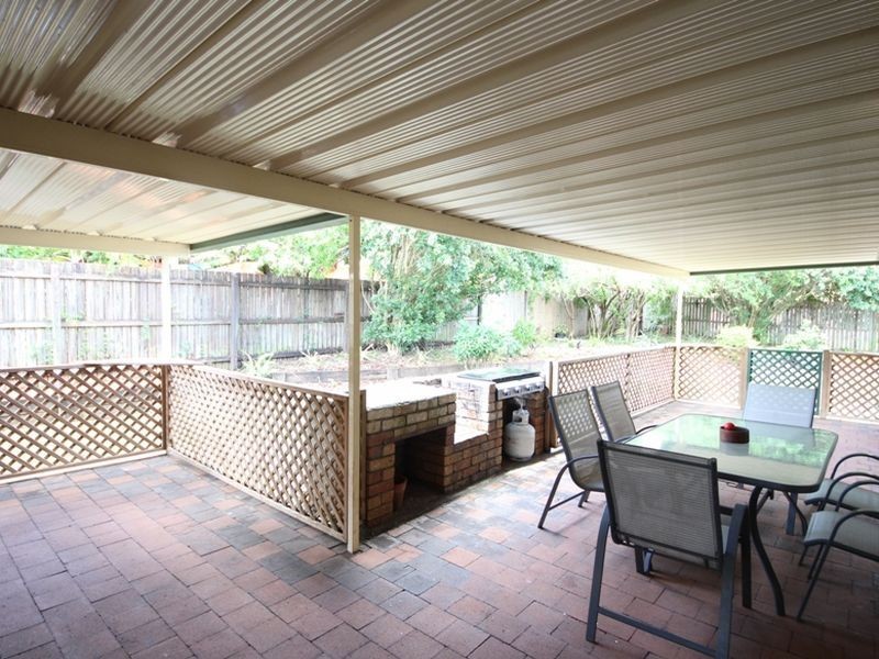 4 Burnett Drive, Murrumba Downs QLD 4503