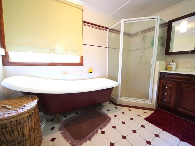 20 Young Street, Petrie QLD 4502