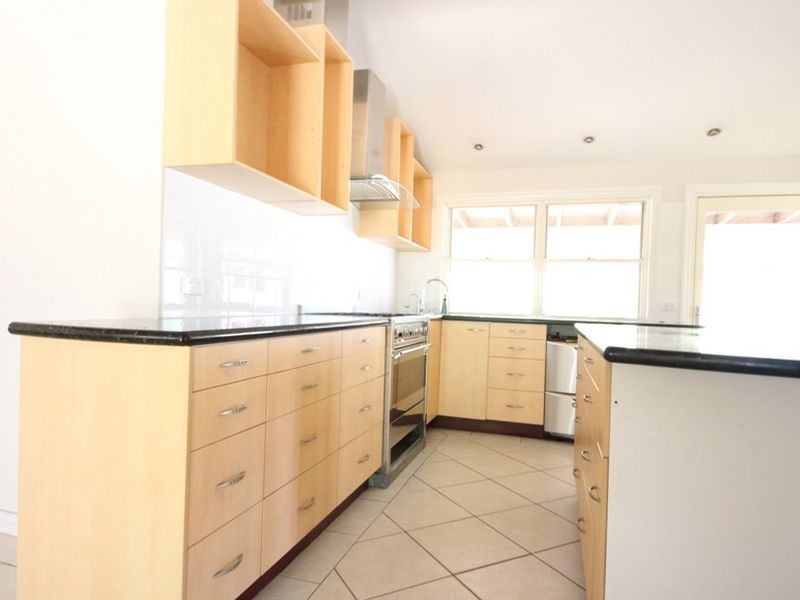 128 Lipscombe Road, Deception Bay QLD 4508