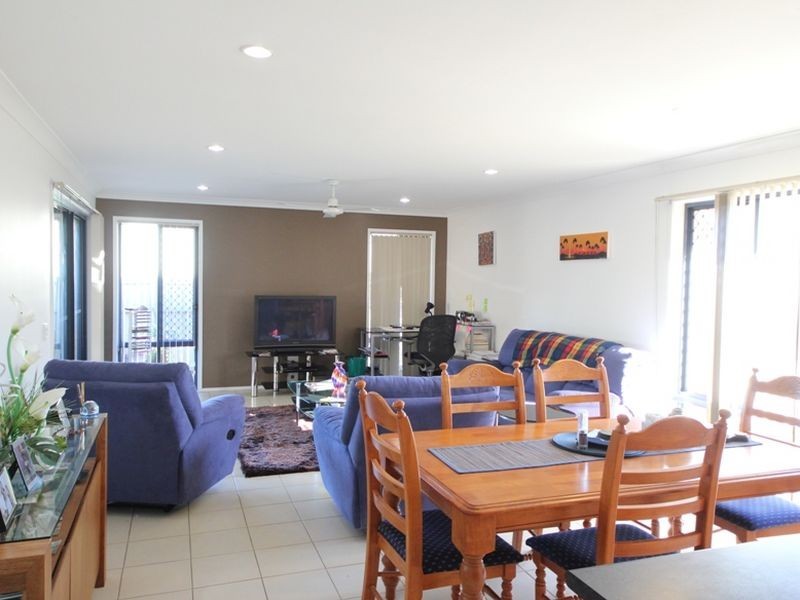 35 Allison Drive, Kallangur QLD 4503
