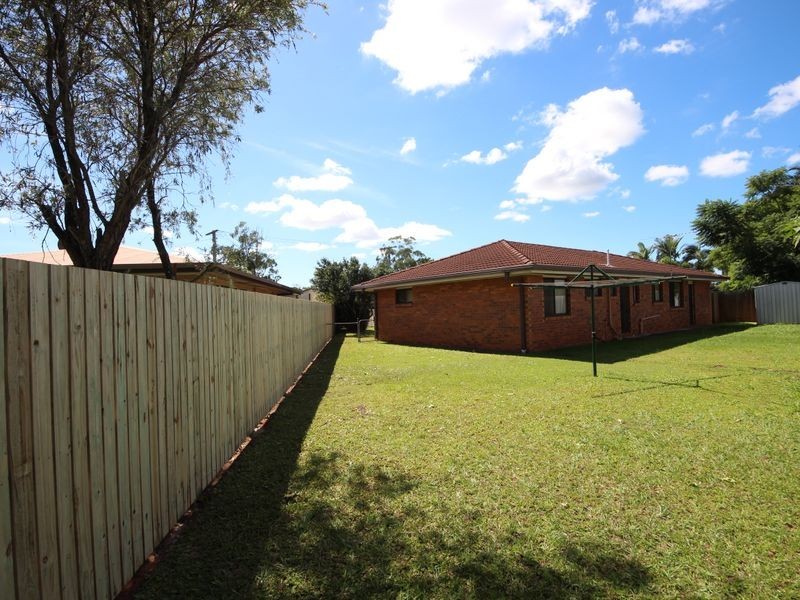 23 Azalea Court, Kallangur QLD 4503