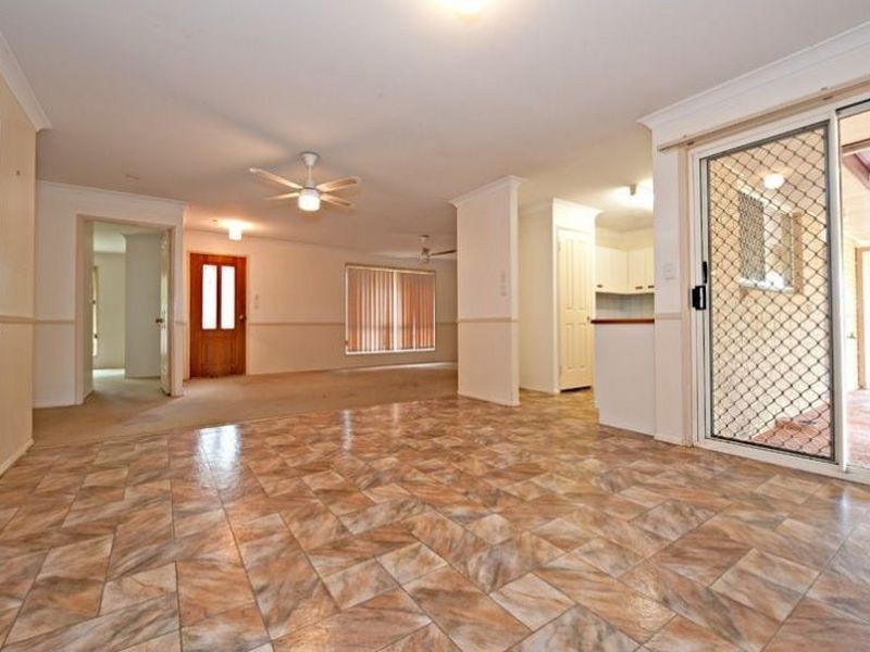 10 Cootha Drive, Kallangur QLD 4503