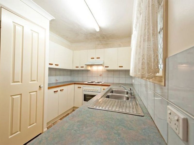 10 Cootha Drive, Kallangur QLD 4503