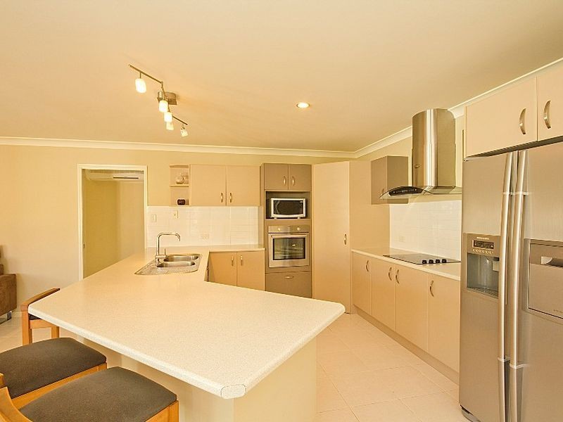 6 Wellington Road, Murrumba Downs QLD 4503