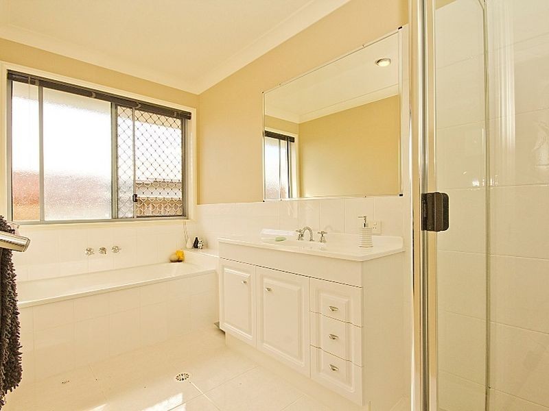 6 Wellington Road, Murrumba Downs QLD 4503