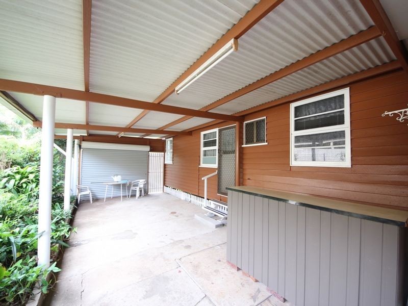 5 Tandoor Drive, Petrie QLD 4502