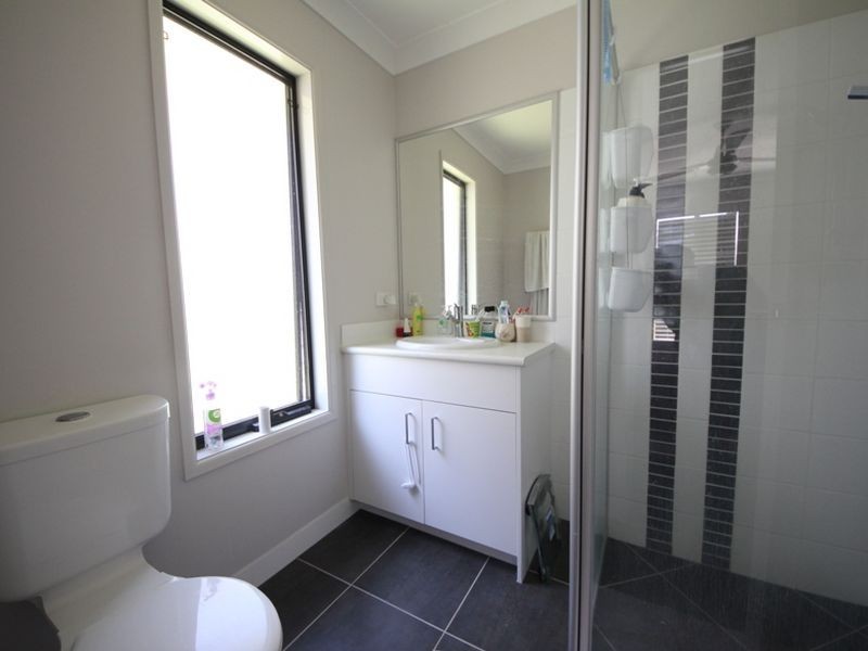 8 Marasco Crescent, Dakabin QLD 4503