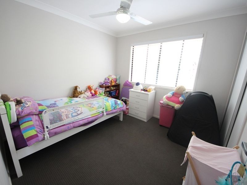 8 Marasco Crescent, Dakabin QLD 4503