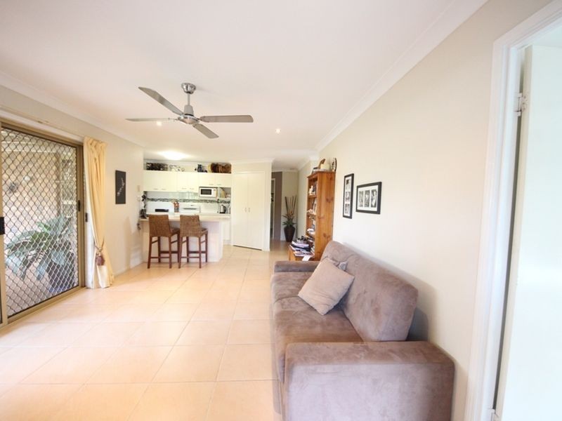12 Pandanus Court, Kallangur QLD 4503