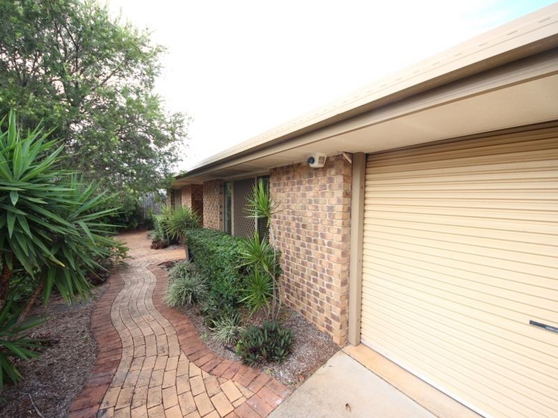 12 Pandanus Court, Kallangur QLD 4503
