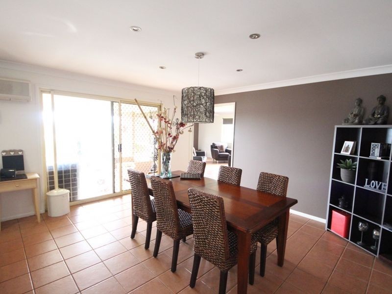 76 Castle Hill Drive, Murrumba Downs QLD 4503