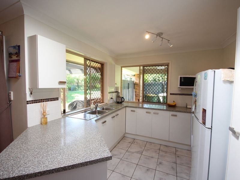 23 Frangipani Court, Kallangur QLD 4503