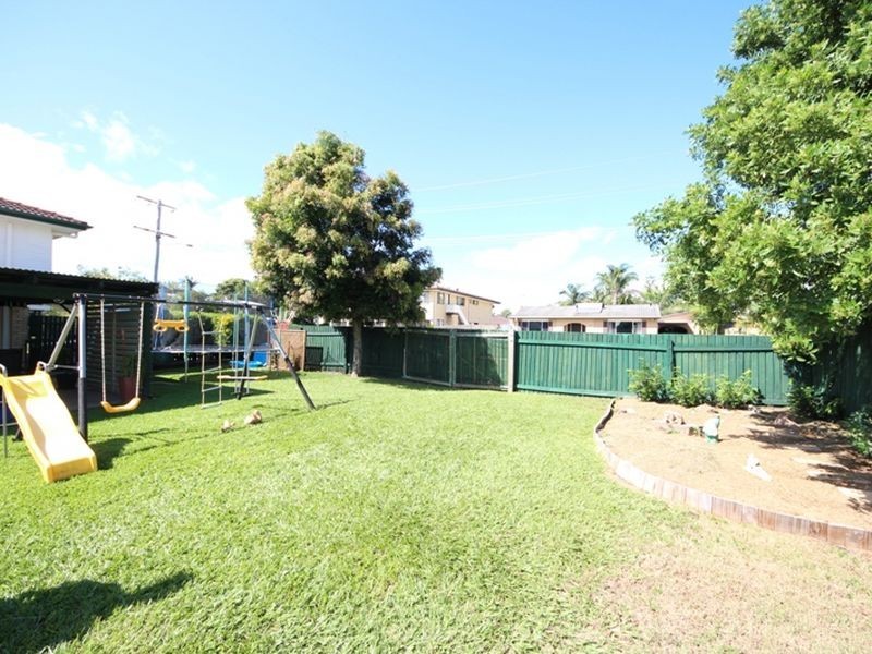 15 Johnson Street, Kallangur QLD 4503