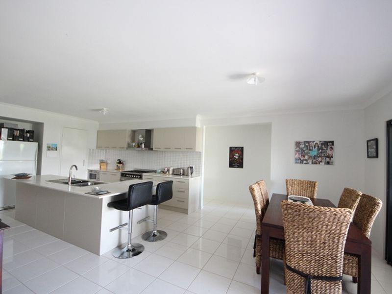 77 Northquarter Drive, Murrumba Downs QLD 4503