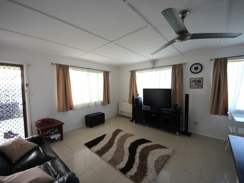 18 Ladybird Street, Kallangur QLD 4503