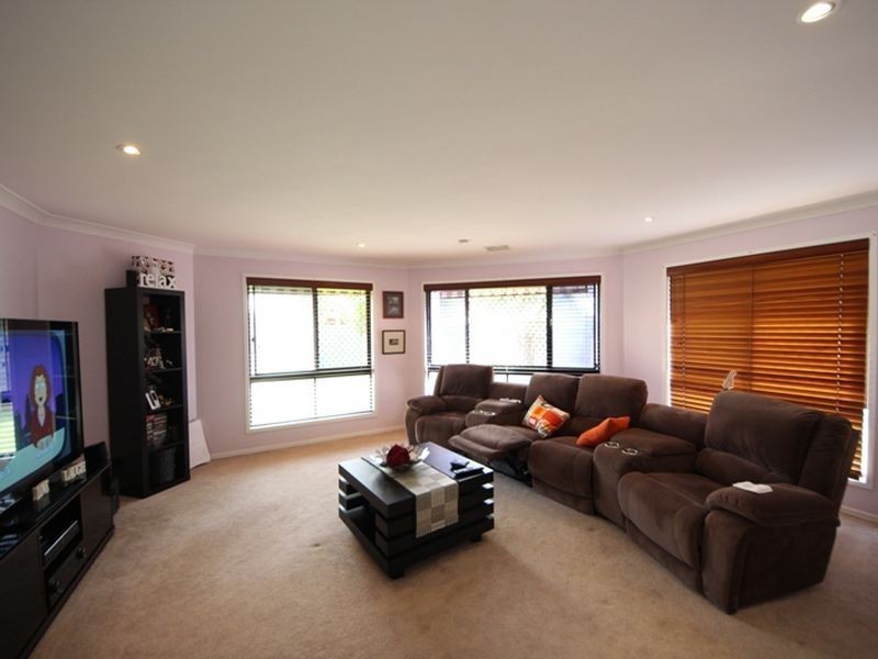 4 Mossman Court, Murrumba Downs QLD 4503