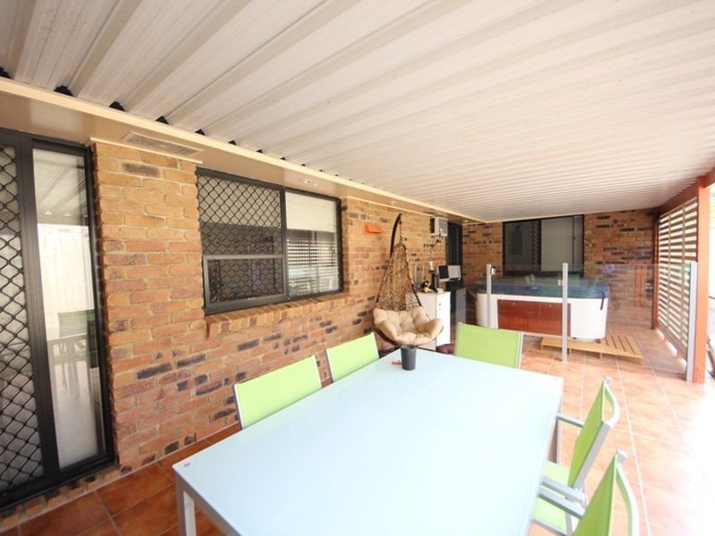 4 Mossman Court, Murrumba Downs QLD 4503