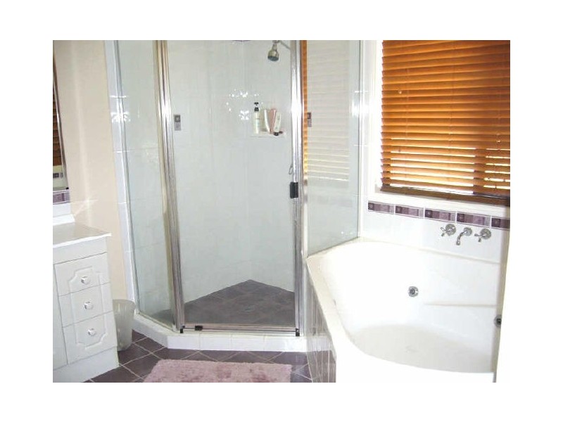 North Lakes QLD 4509