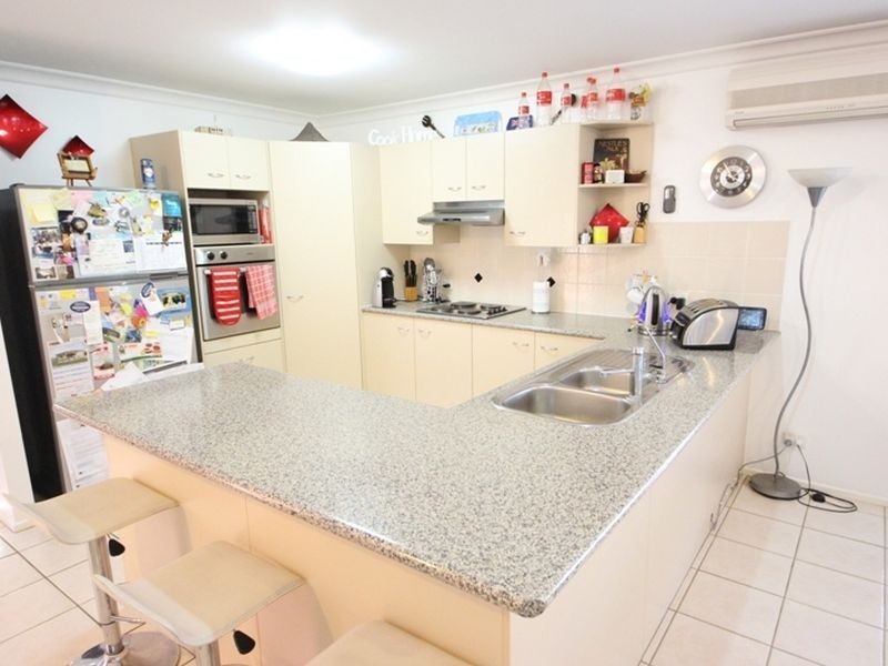 12 Ultramarine Parade, Griffin QLD 4503